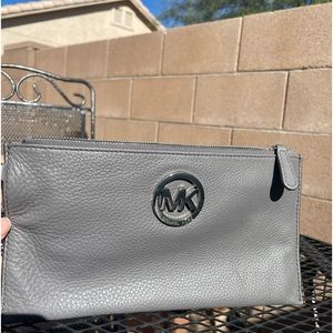 Michael Kors gray wristlet clutch